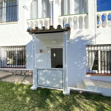 Fuer 3 Personen Ca 35 Qm In Nerja, Andalusien Costa Del Sol Apartment *