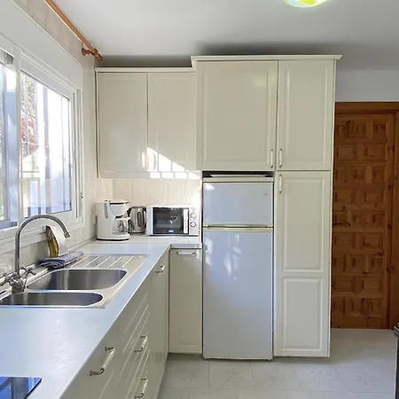 Fuer 3 Personen Ca 35 Qm In Nerja, Andalusien Costa Del Sol